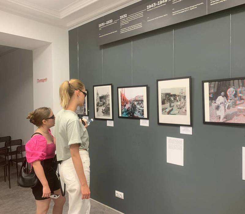 В Русском музее фотографии открылась выставка анаглифных фотографий Нижегородской ярмарки рубежа XIX-XX веков