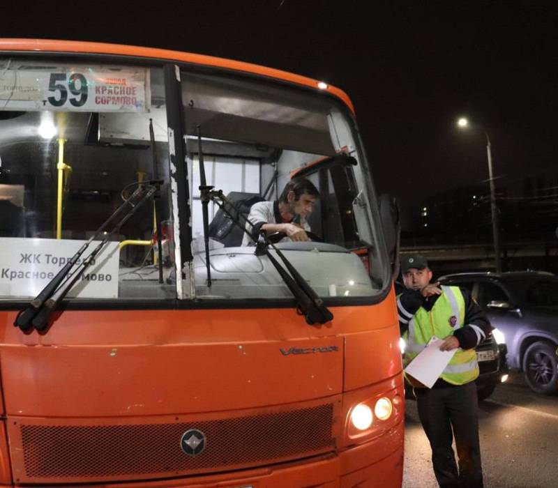 В Нижнем Новгороде прошел рейд по контролю за работой общественного транспорта в вечернее время 