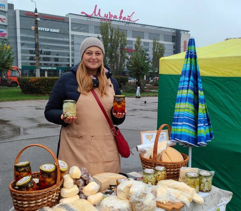 25 агропредприятий региона представили продукцию на продовольственной ярмарке в Нижнем Новгороде 