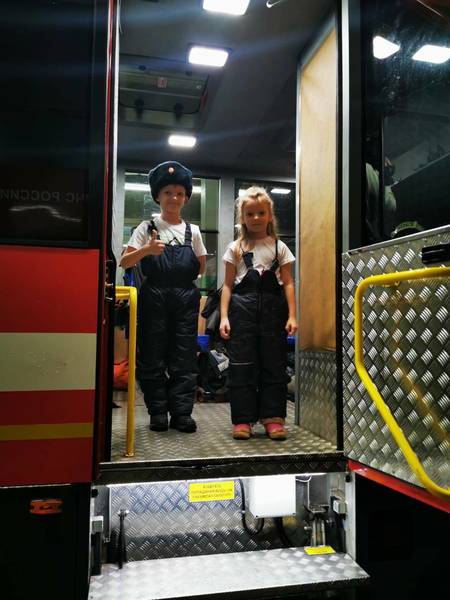 Мечту 7-летного мальчика побывать пожарным исполнил Дмитрий Краснов