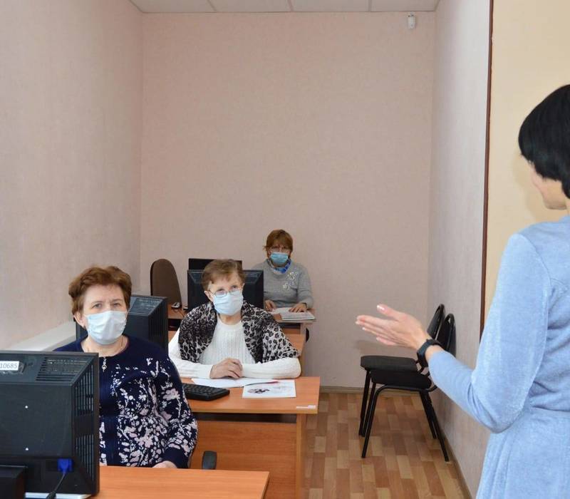 Более 1200 нижегородцев старшего поколения повысило уровень цифровой грамотности в 2021 году