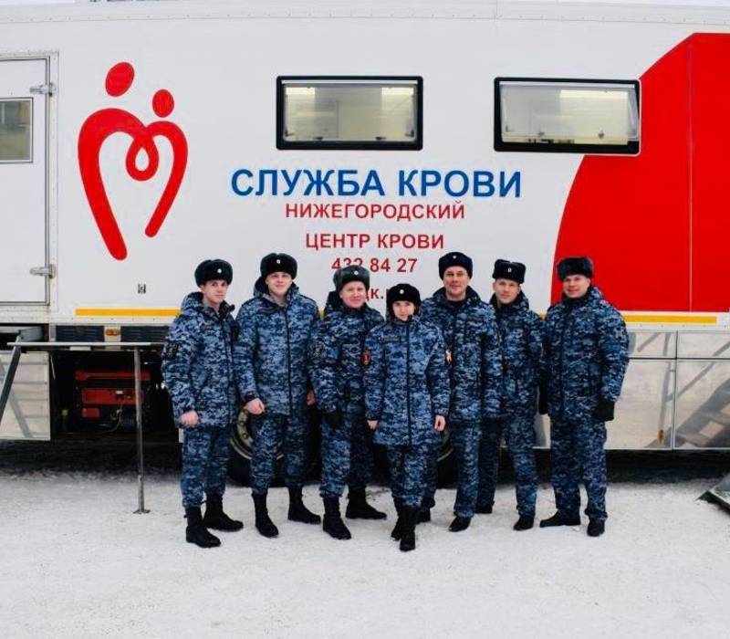 Сотрудники Росгвардии приняли участие в акции по сдаче донорской крови