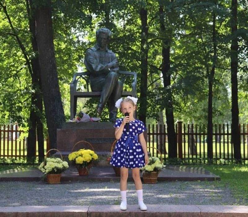 Юных нижегородцев приглашают к участию во Всероссийском детском конкурсе чтецов «Наш современник Пушкин»