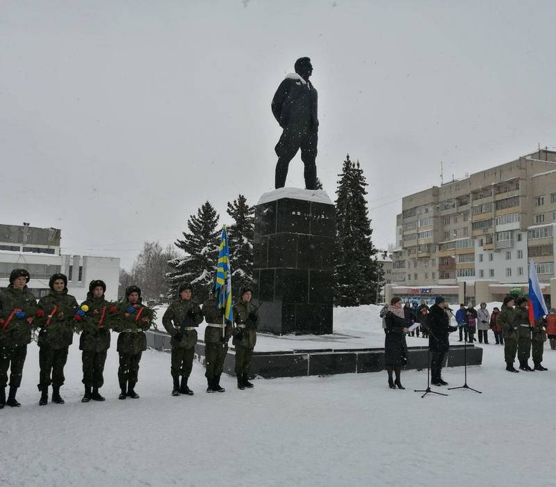 В Чкаловске прошли праздничные мероприятия в честь дня рождения Валерия Чкалова