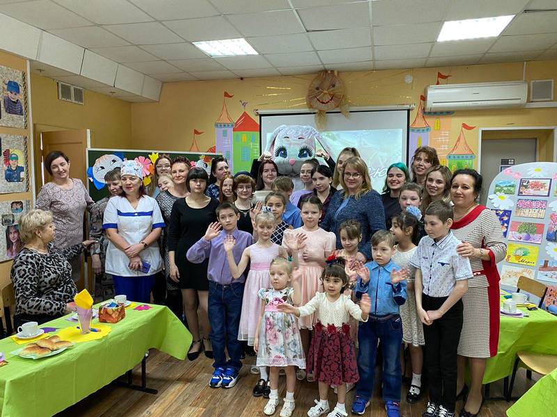 Сотрудники министерства социальной политики Нижегородской области присоединились к акции «Вам, любимые»