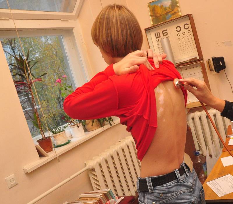 С появлением штамма «омикрон» все больше несовершеннолетних подвержены этому вирусу