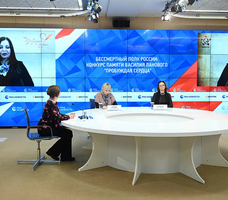 Более 10 000 заявок подано на конкурс «Пробуждая сердца» памяти Василия Ланового