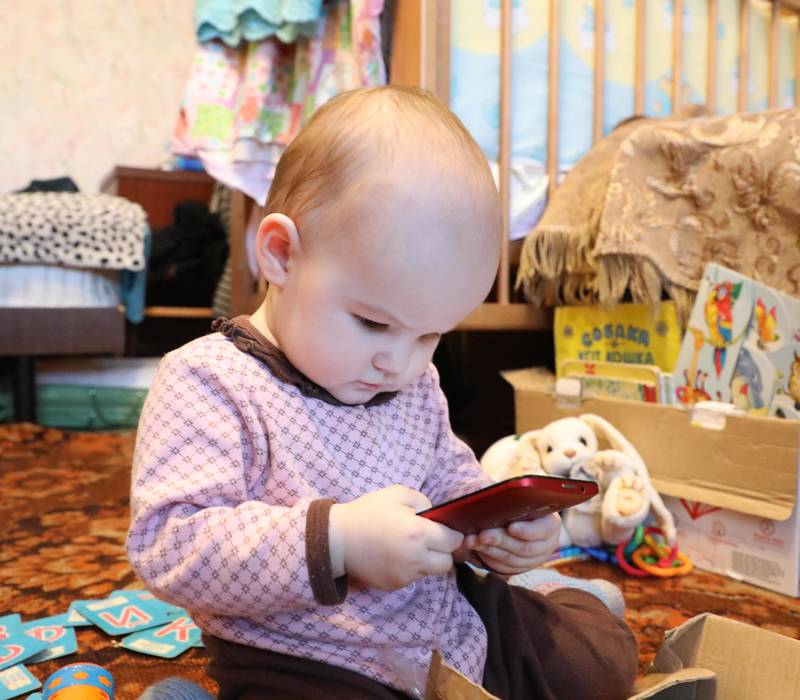 Как можно оторвать ребенка от гаджета