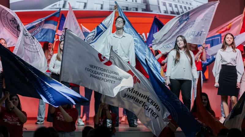 Студенты из 30 регионов участвуют во Всероссийской олимпиаде «Форсайт-Педагогика» в Нижнем Новгороде