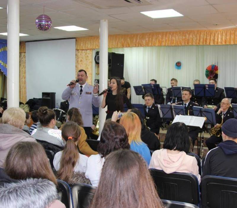В Нижегородской области оркестр полиции дал благотворительный концерт