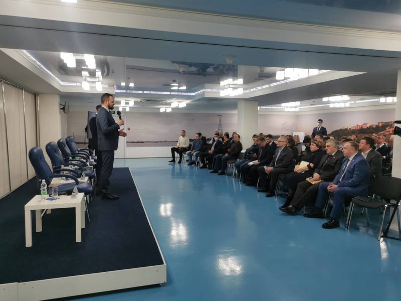 Заместитель губернатора Нижегородской области Сергей Морозов провел встречу с предпринимателями