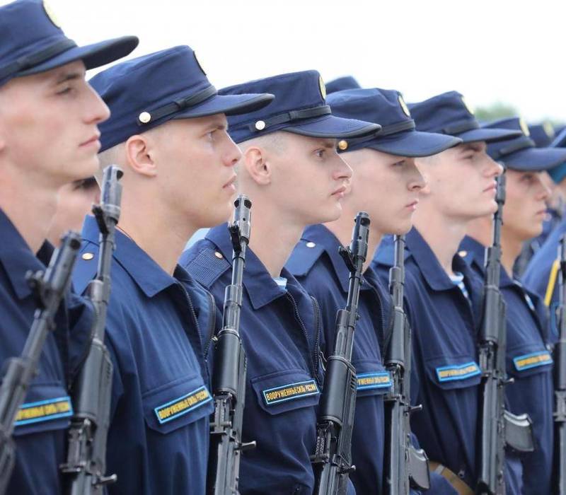 Российских срочников не пошлют  в горячие точки.