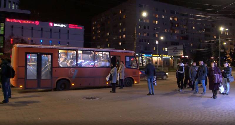 Вечерний рейд по работе общественного транспорта прошел в Автозаводском районе Нижнего Новгорода