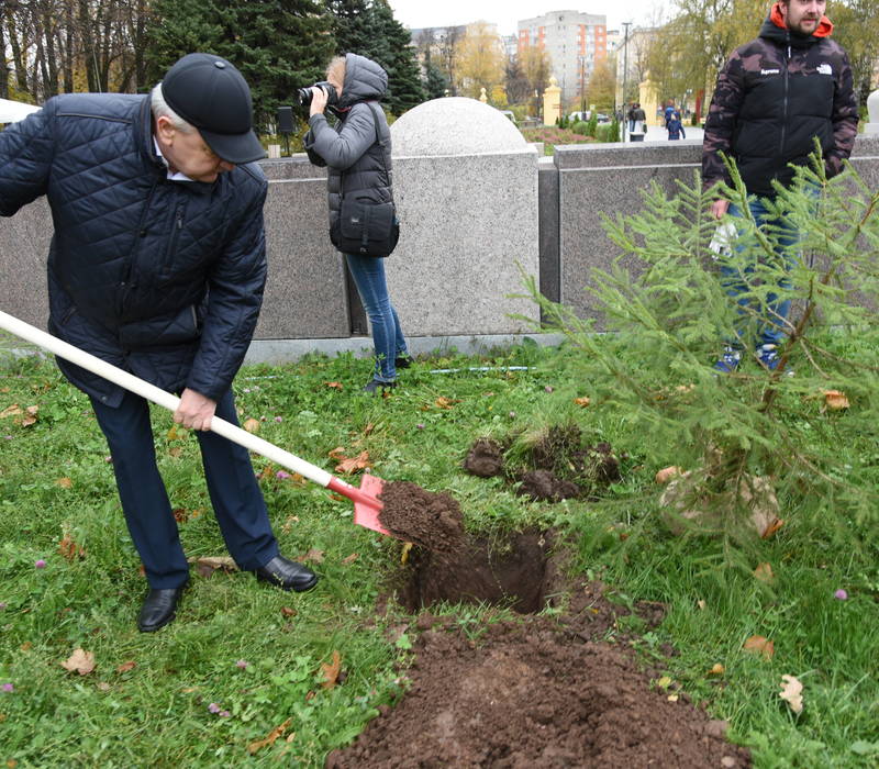 Дмитрий Краснов: «Каждое посаженное дерево – это вклад в экологическое благополучие, а значит, в наше общее будущее»