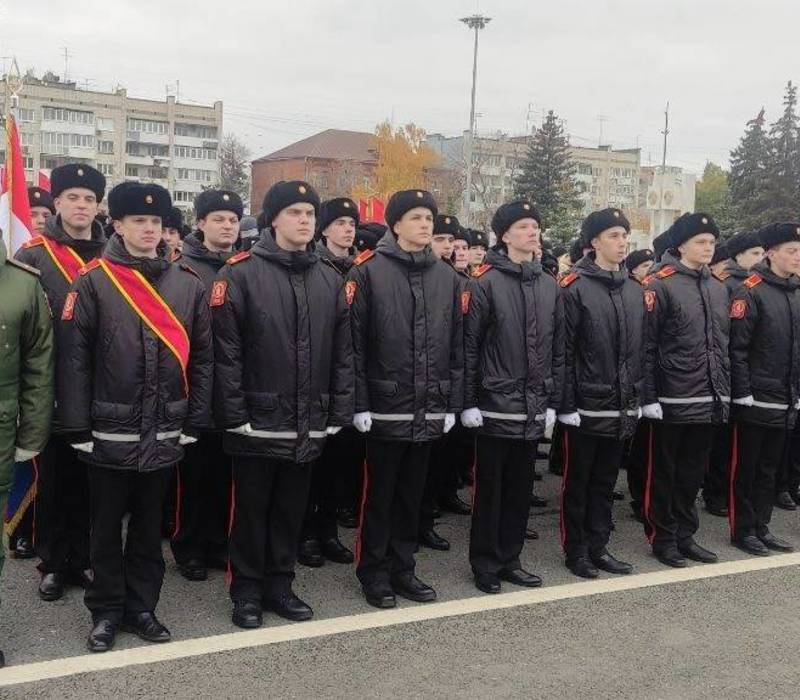 Нижегородские кадеты приняли участие в Параде Памяти в Самаре, посвященном легендарному параду 7 ноября 1941 года