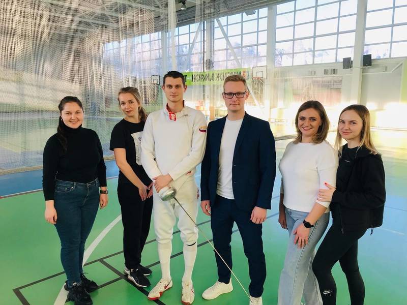 Заслуженные спортсмены встретились с молодежью Нижегородской области в рамках проекта «Наше время настало»
