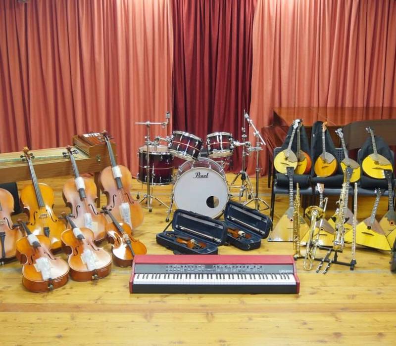 18 образовательных учреждений культуры Нижегородской области оснастили в 2022 году музыкальными инструментами и оборудованием 