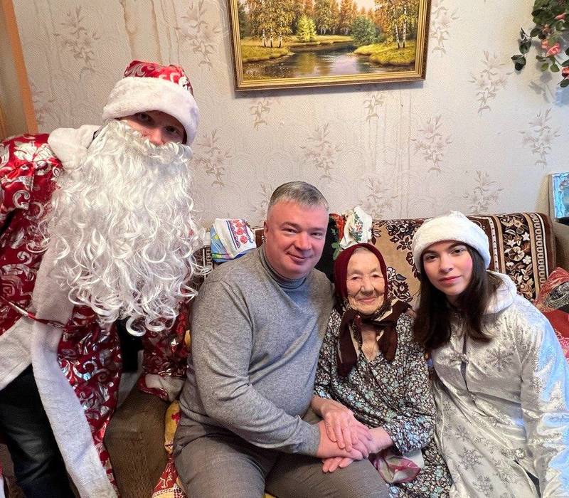 Депутаты Госдумы поздравляют с наступающим Новым годом ветеранов Нижегородской области 