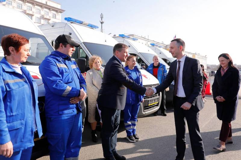 74 новых автомобиля пополнили автопарк службы скорой медицинской помощи Нижегородской области