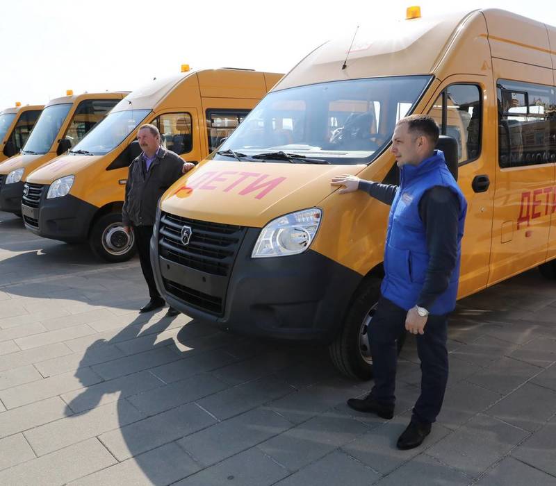 Муниципалитеты Нижегородской области получили 46 новых школьных автобусов