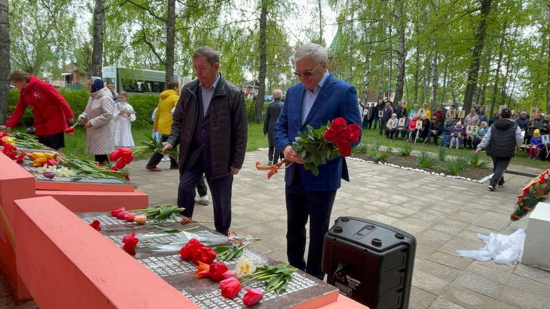 Евгений Люлин: «Сегодня, преклоняя колено перед памятью наших отцов и дедов, мы думаем об участниках СВО, они - гордость нашей страны, достойные наследники поколения победителей»