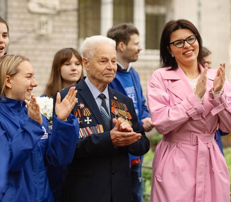 «Волонтеры Победы» организуют праздничные концерты для ветеранов войны в рамках акции «Фронтовые бригады»