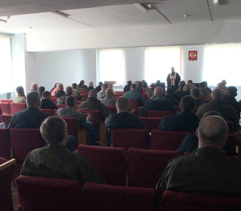 Группа нижегородских добровольцев-контрактников отправилась в зону СВО