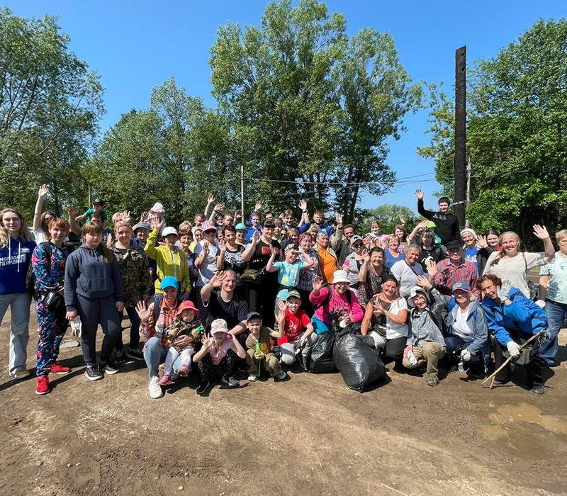 Более 100 кг мусора собрали активисты  в Копосовской дубраве