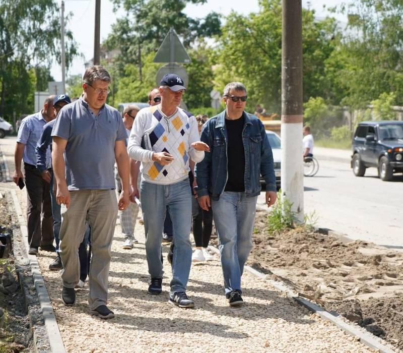 Более 21 км покрытия на 24 дорогах Дзержинска отремонтируют в этом году по нацпроекту и по программе «Вам решать!»