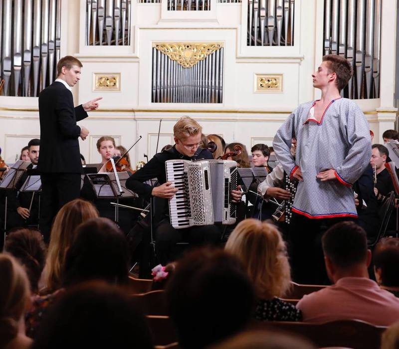 В Нижегородской консерватории состоялся концерт Международного молодежного оркестра