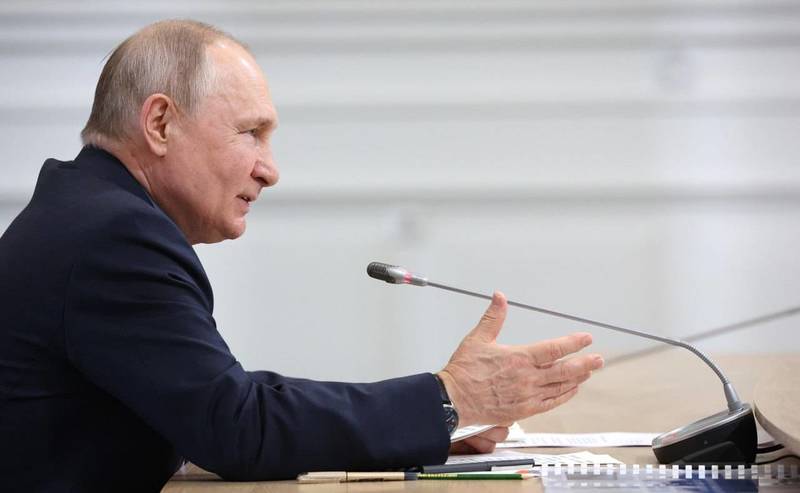 Глеб Никитин доложил  Владимиру Путину о развитии скоростного флота в регионе