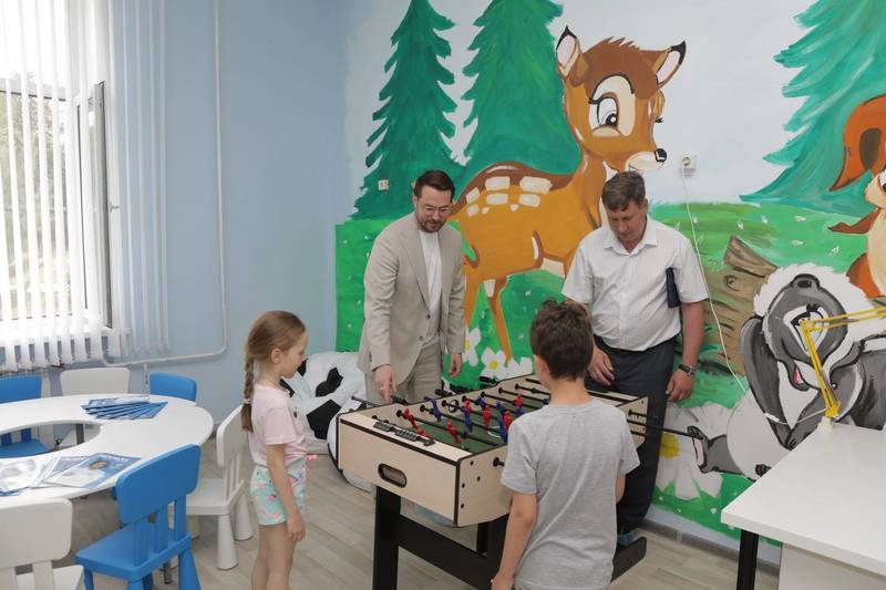 В Кстовской ЦРБ открыли детскую игровую комнату в рамках проекта «Футбол – детям»