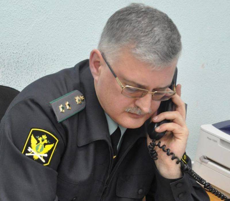 Представитель службы судебных приставов расскажет нижегородцам в прямом эфире о правилах общения коллекторов с должниками