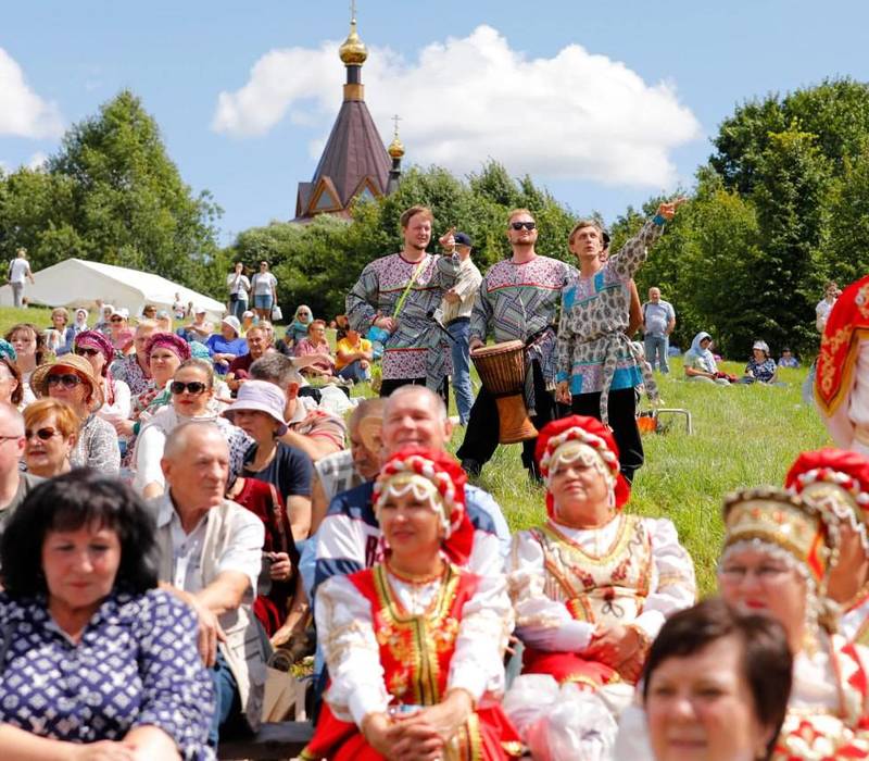 Гала-концерт XVIII Всероссийского фестиваля-конкурса «Хрустальный ключ» в селе Сартаково посетили более 2 500 человек