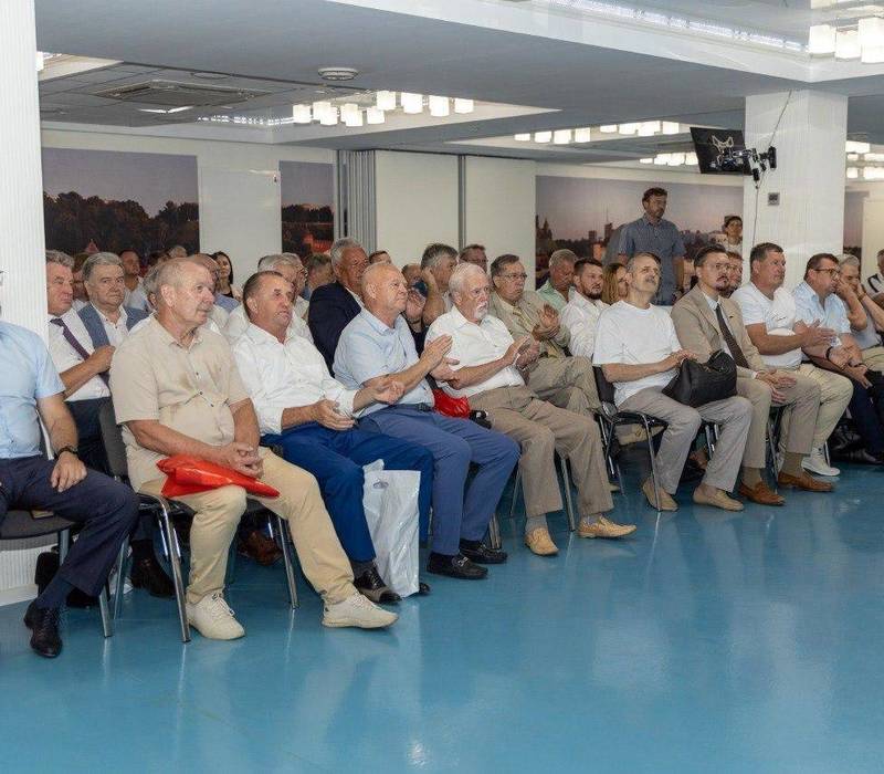 Более 70 наград вручили нижегородским строителям в преддверии профессионального праздника