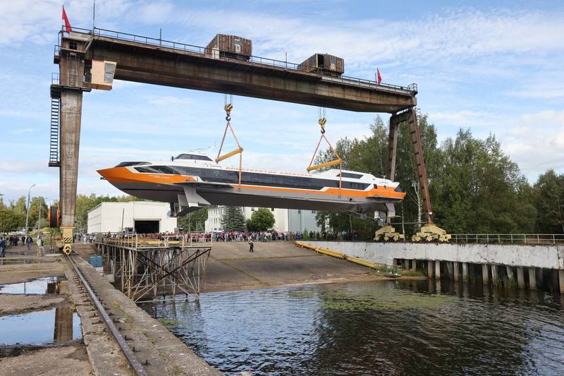 Первый «Метеор 120Р» для Нижегородской области спустили на воду в Чкаловске