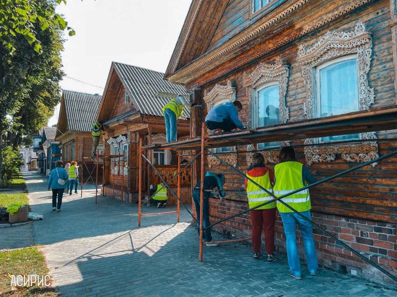 Волонтеры АНО «Асирис» восстановят шесть исторических домов в центре Городца