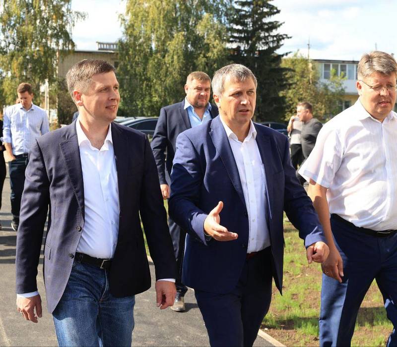 Завершилось благоустройство центральной площади поселка Пыра в рамках проекта «Вам решать!»