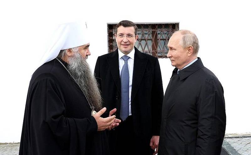 Глеб Никитин доложил Владимиру Путину о развитии кластера «Арзамас-Дивеево-Саров»  