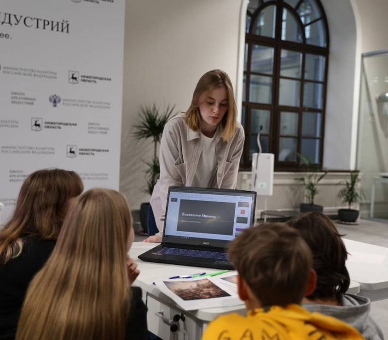  «Горький Тех» и ученики «Школы креативных индустрий» разработали идеи для обновления VR-экспозиции картины «Воззвание Минина»