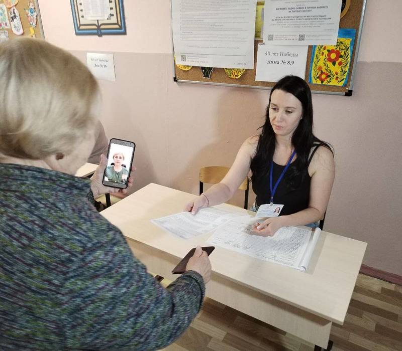 На выборах в Нижегородской области для глухих и слабослышащих избирателей работал диспетчерский пункт удаленного сурдоперевода