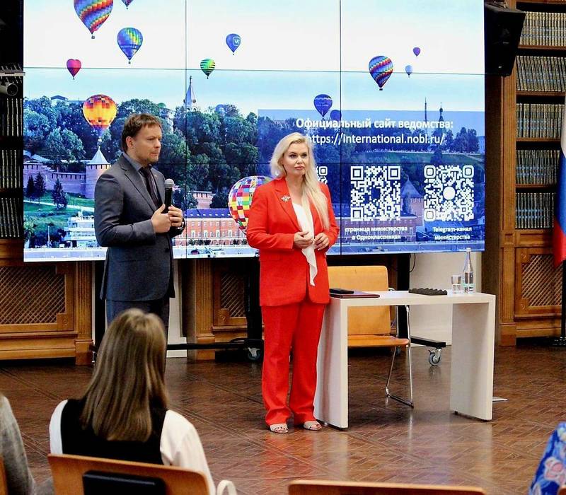 Ольга Гусева выступила с лекцией перед студентами Мининского университета в рамках просветительской акции «Поделись своим знанием»