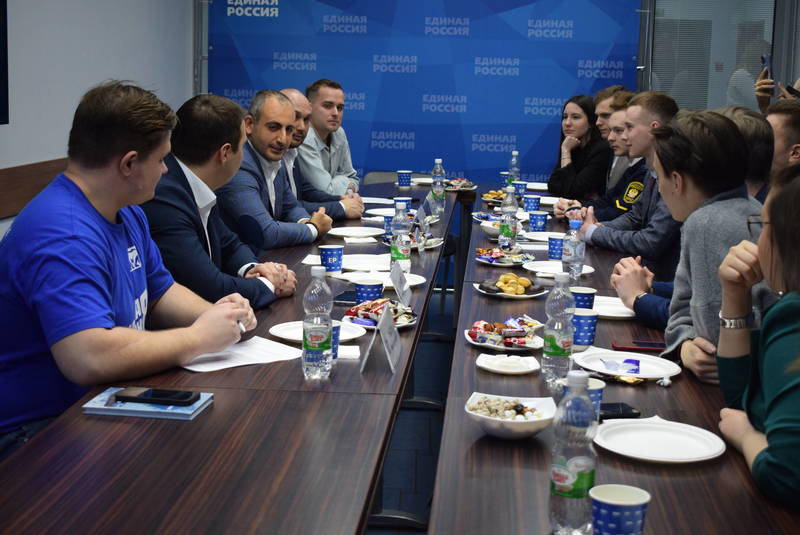 Открытый диалог: активисты «Единой России» провели встречу со студентами нижегородских вузов