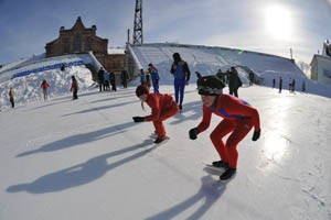 Нижегородцев приглашают принять участие во Всероссийских массовых соревнованиях «Лёд надежды нашей»