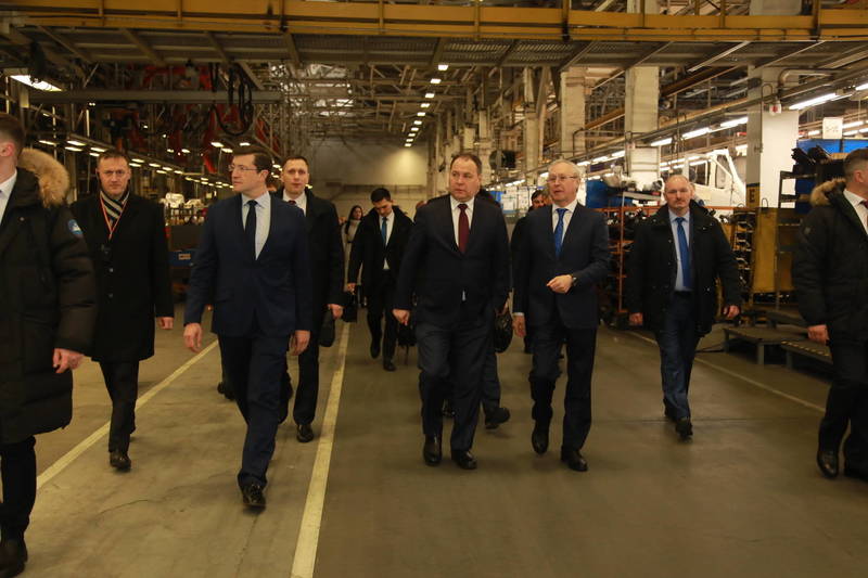 Делегация Республики Беларусь во главе с премьер-министром Романом Головченко посетила нижегородские промпредприятия