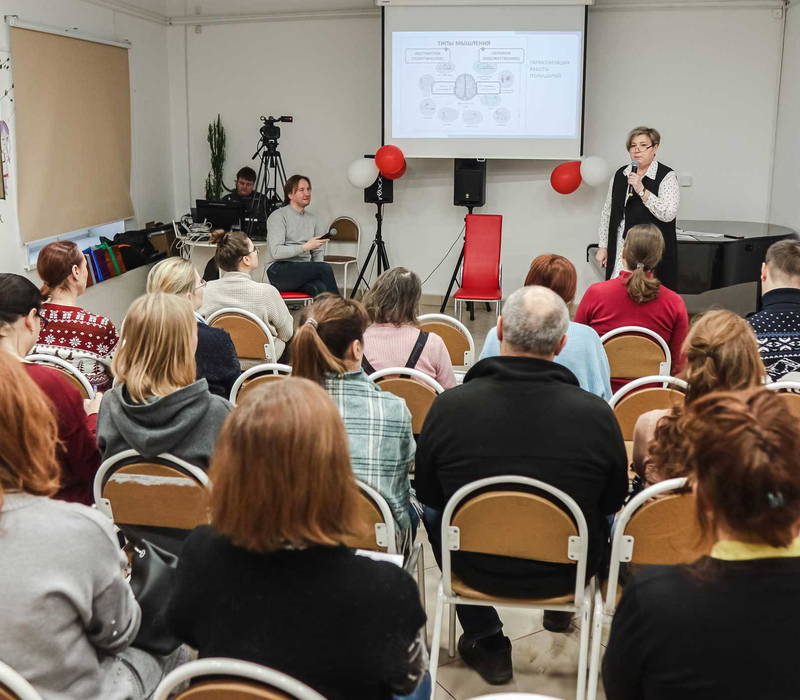 Эксперты «ЛекториУМа» в феврале приглашают нижегородцев на цикл лекций о воспитании детей и подростков 