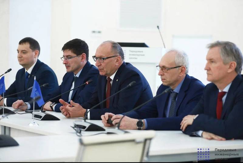 Руководители передовых инженерных школ Нижегородской области подвели итоги работы за 2022 год