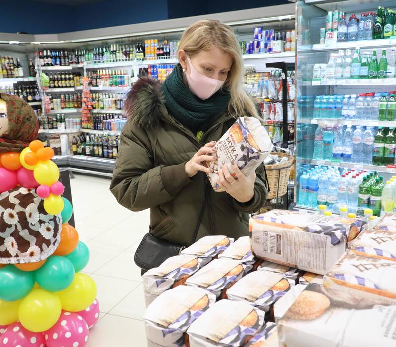 Нижегородстат подсчитал стоимость набора продуктов для выпечки блинов 