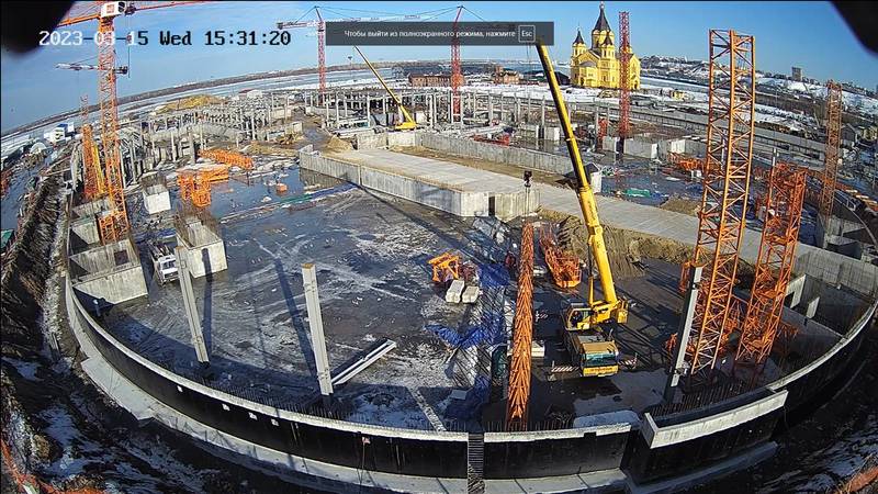 На строительной площадке ледовой арены в Нижнем Новгороде началась заливка плит перекрытий между цоколем и первым этажом