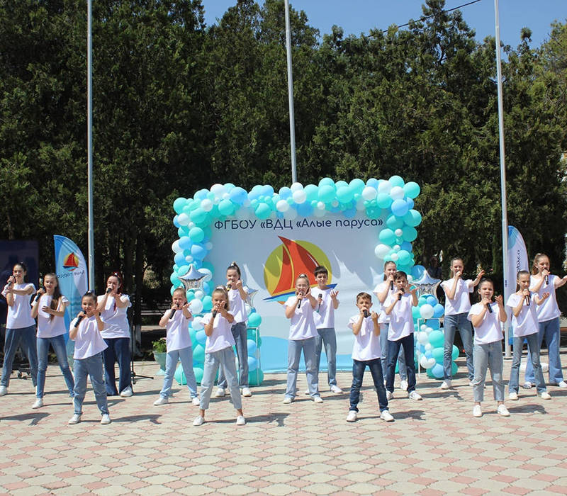 Юные нижегородцы с ограниченными возможностями здоровья станут участниками смены во Всероссийском детском центре «Алые паруса»